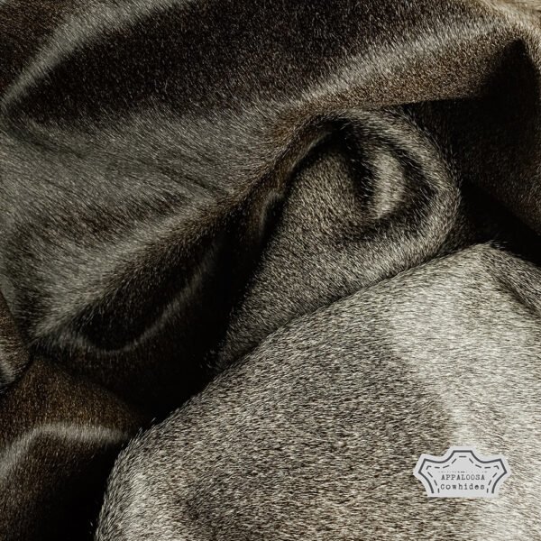 Natural Gray Cowhide Rug - Image 4